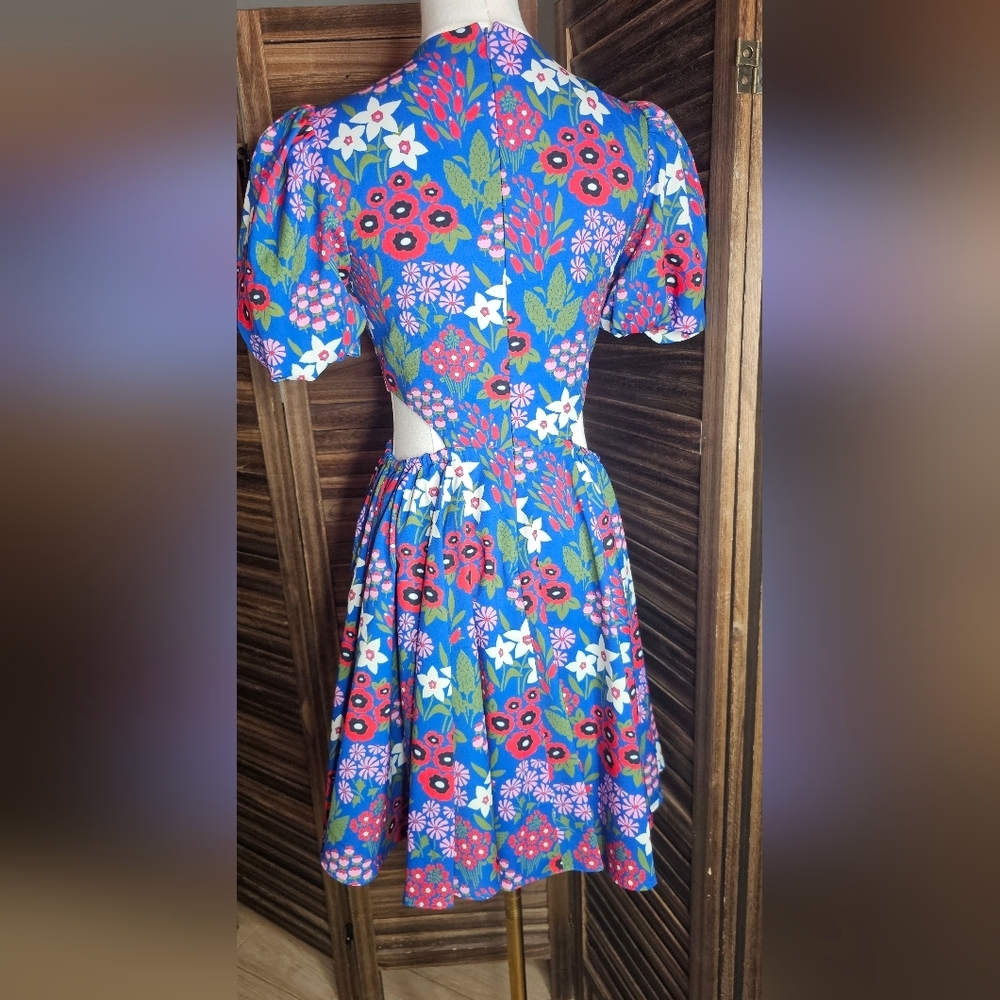 AMUR Blue Floral Puff Sleeve Cutout Mini Dress Size 00 Summer Party Wedding - Picture 4 of 12